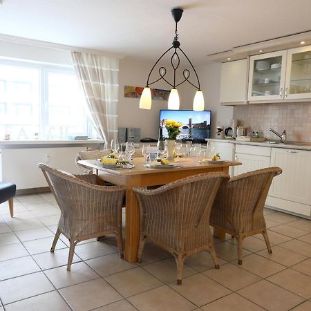 Strandnahe Ferienwohnung, Zentral Gelegen, Wlan Und Balkon, Andreas Dirks-Str. 1 韦斯特兰 外观 照片