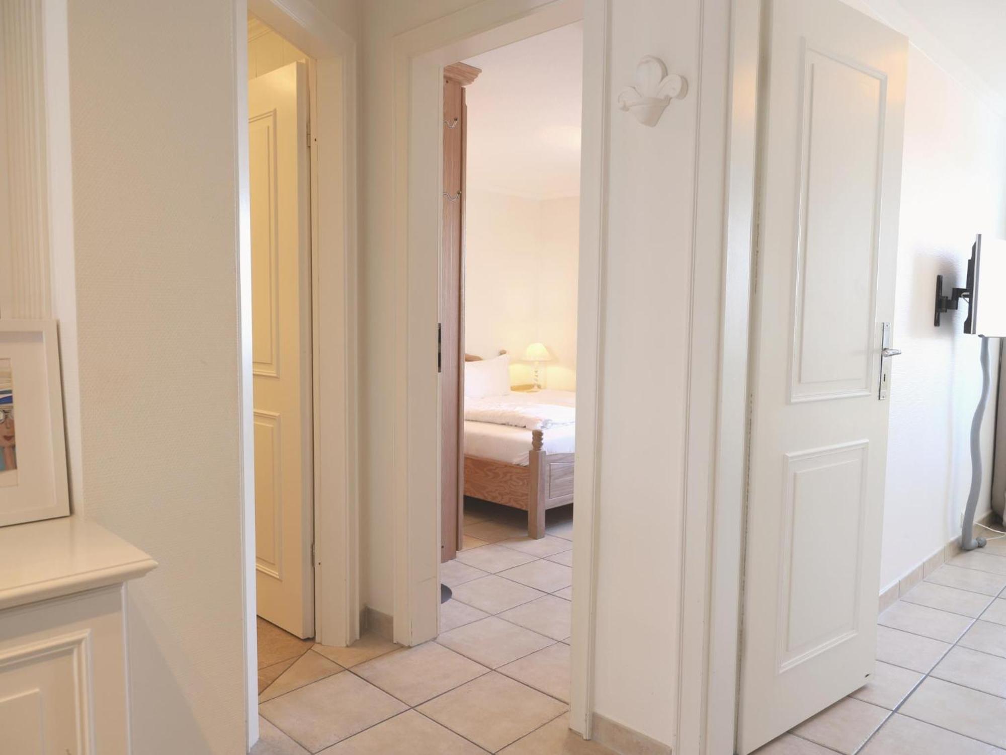 Strandnahe Ferienwohnung, Zentral Gelegen, Wlan Und Balkon, Andreas Dirks-Str. 1 韦斯特兰 外观 照片